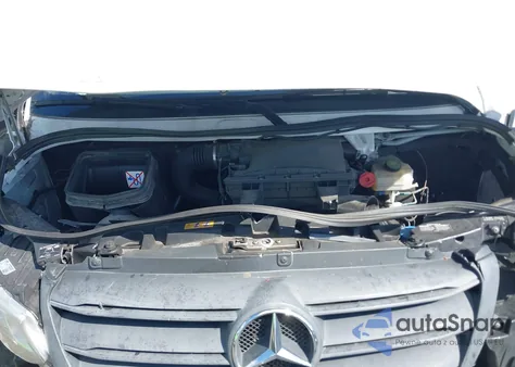 2020 Mercedes-Benz Sprinter 2500 Standard Roof V6 z USA, uszkodzony, nr VIN W1Y4EBHY0LT037749